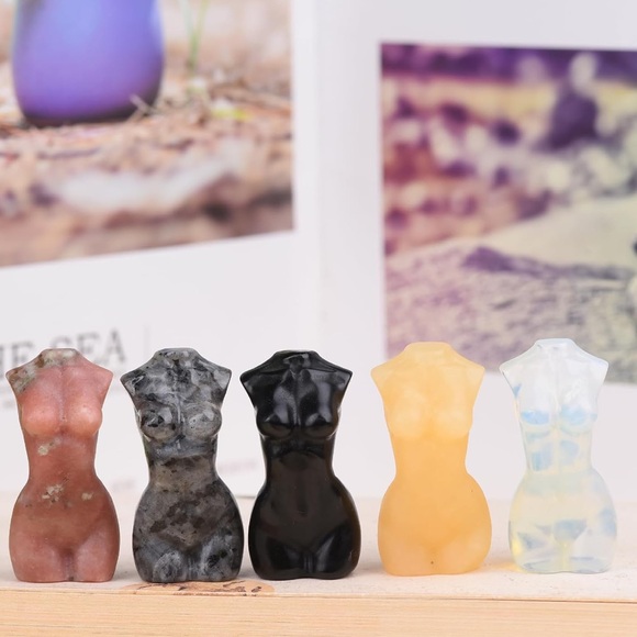 Crystal Carved Female Body - Picture 1 of 2